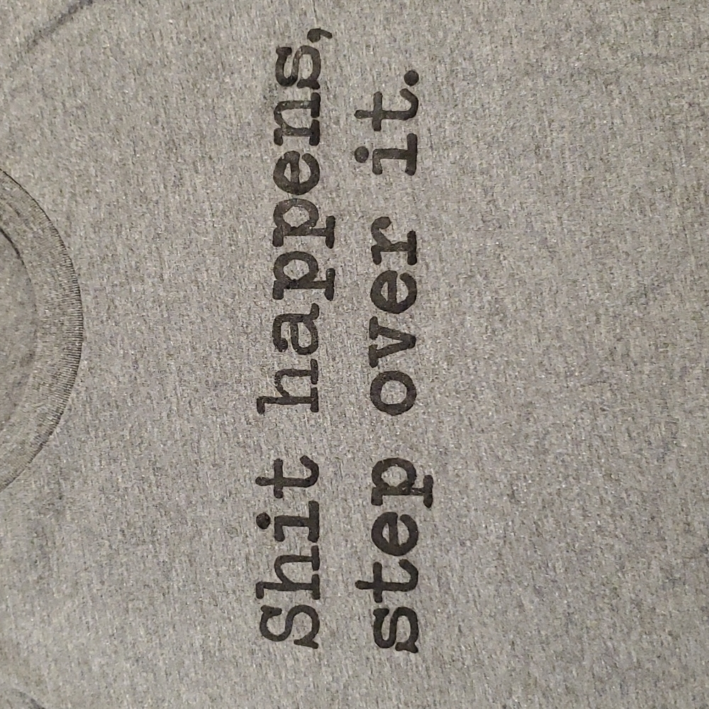 Bella-Canvas 'Sh*t happens, step over it' tee gray Med